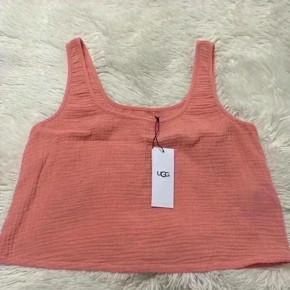 UGG Cinthia Tank - Picture 2 of 5